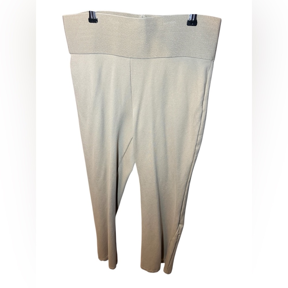 Chic Cream Women's Straight Leg Pants